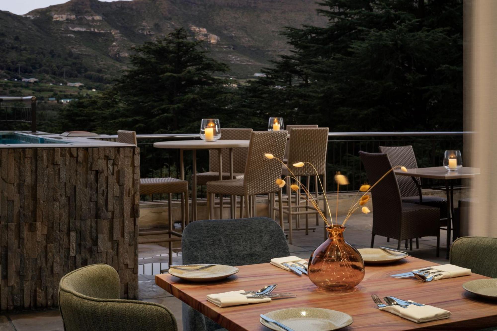 Protea Hotel By Marriott Clarens Exterior photo